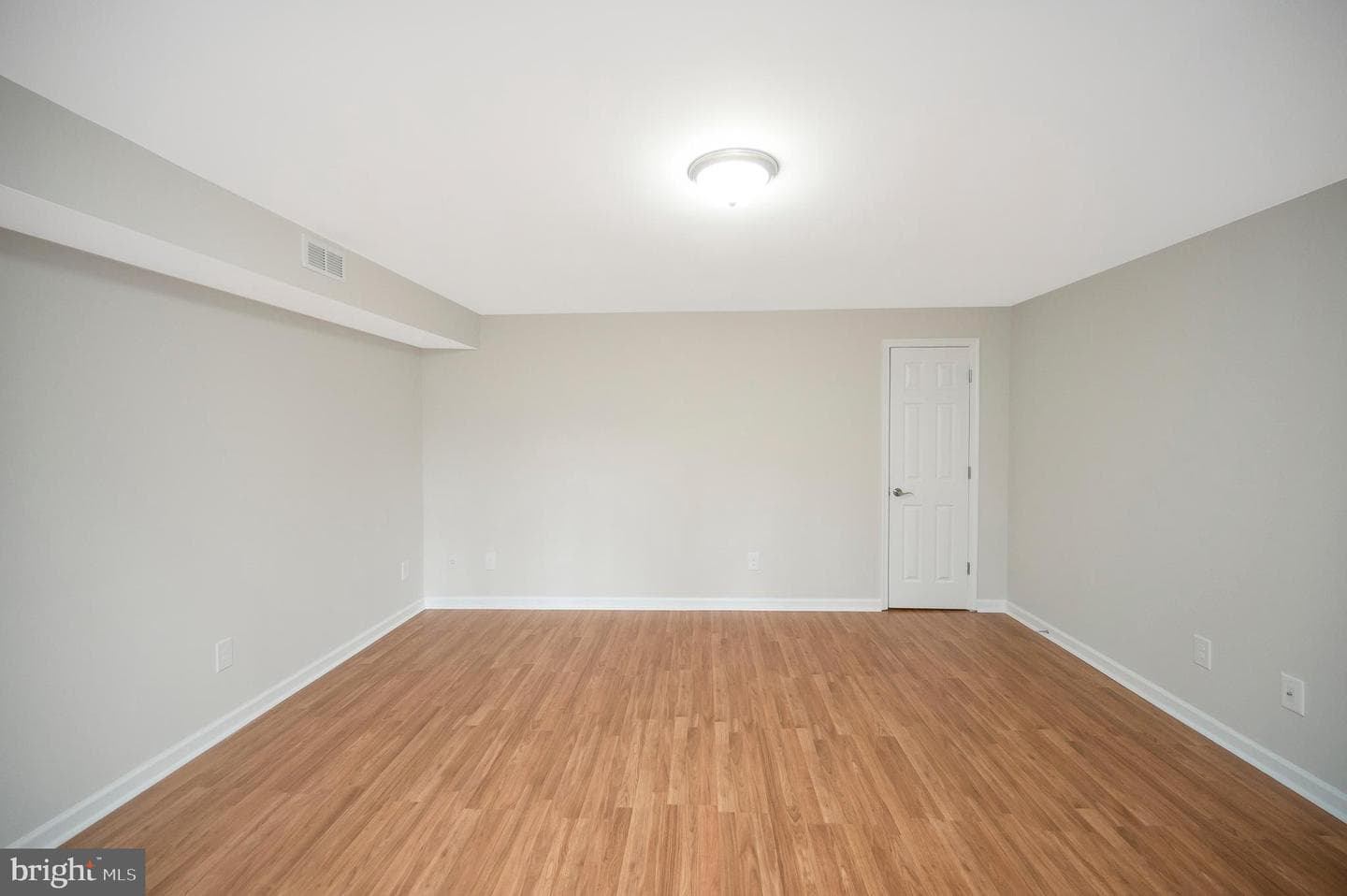 16008 Bruces Lane photo 38