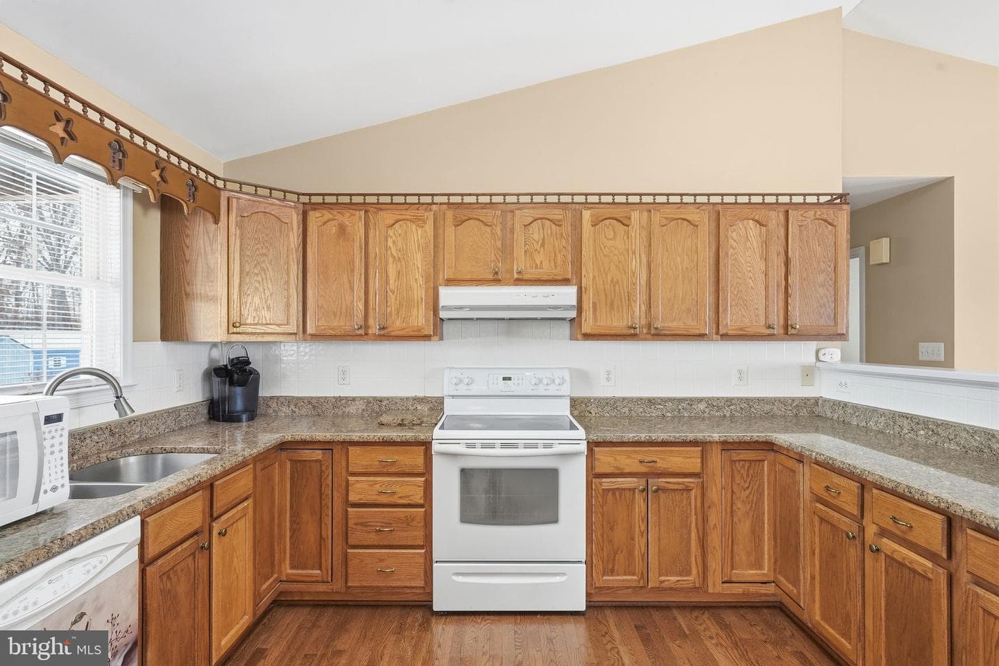 16355 Pollard Lane photo 15