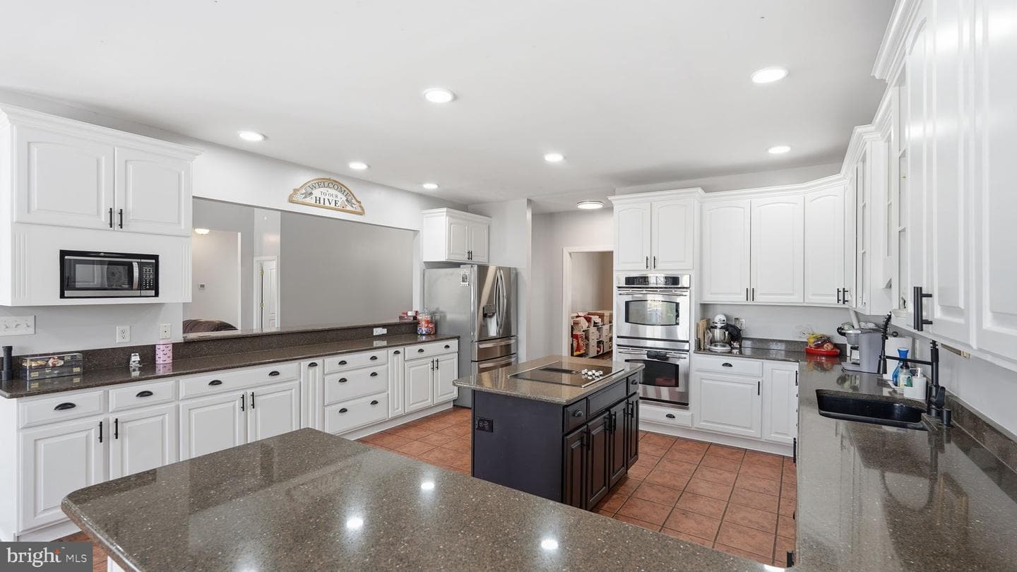 17006 Black Oak Drive photo 18
