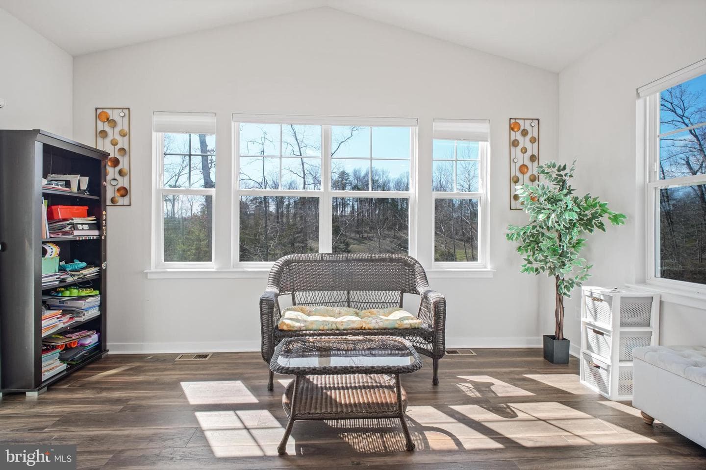 2094 Whithorn Hill photo 19