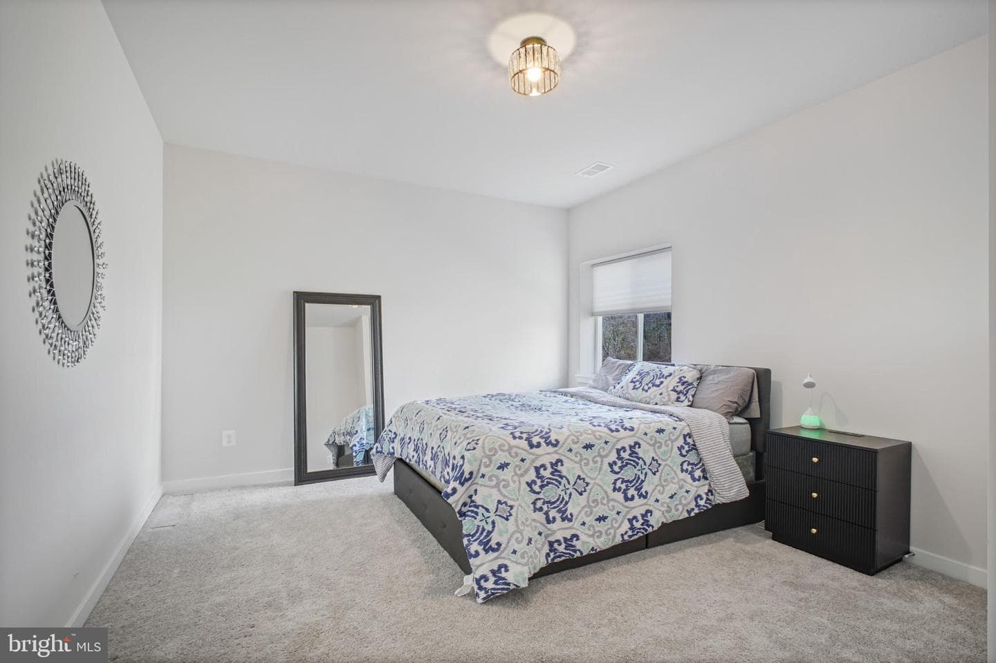 2094 Whithorn Hill photo 27