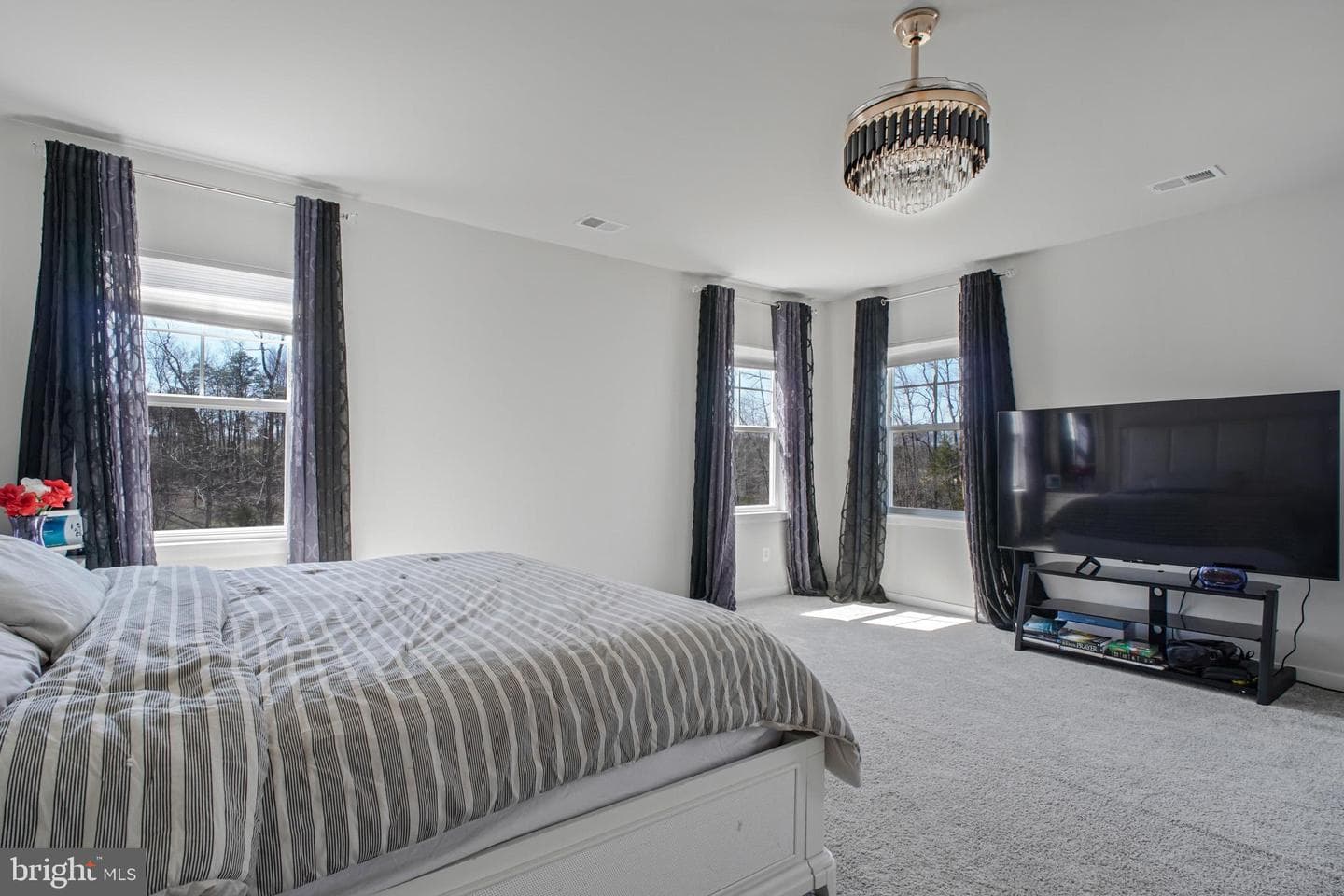 2094 Whithorn Hill photo 36