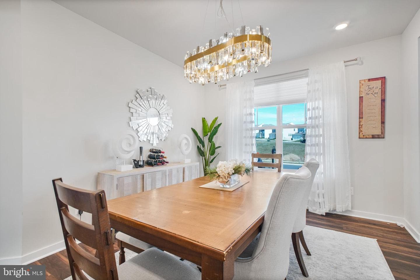 2094 Whithorn Hill photo 7