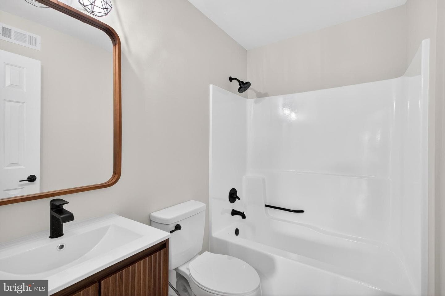 616 Lonetree Court photo 28