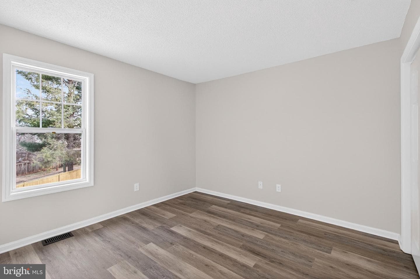 616 Lonetree Court photo 29