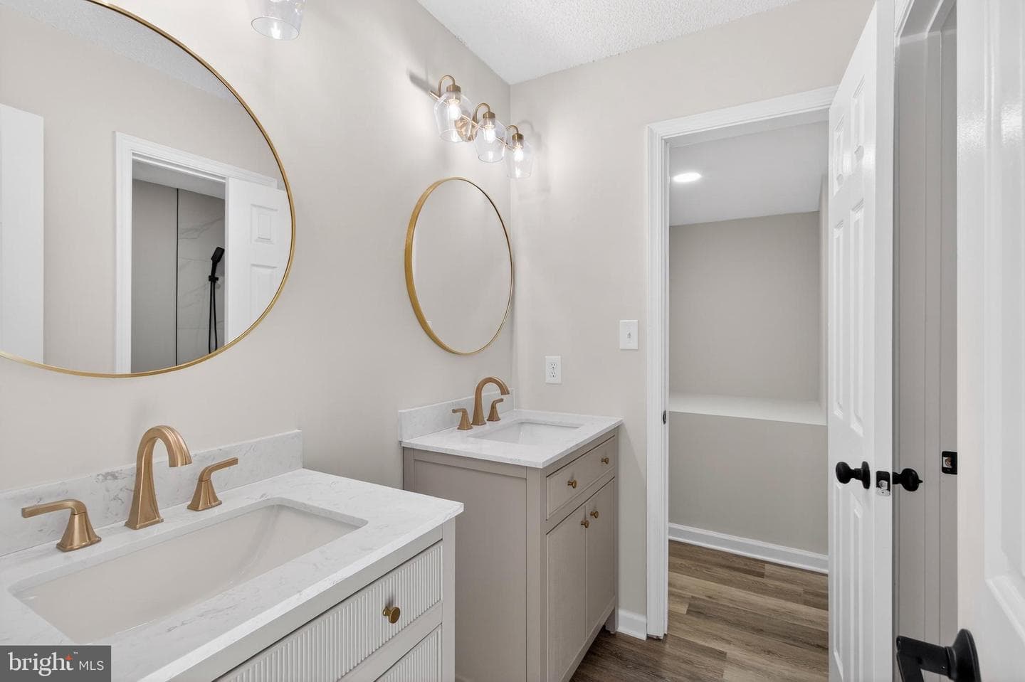 616 Lonetree Court photo 32