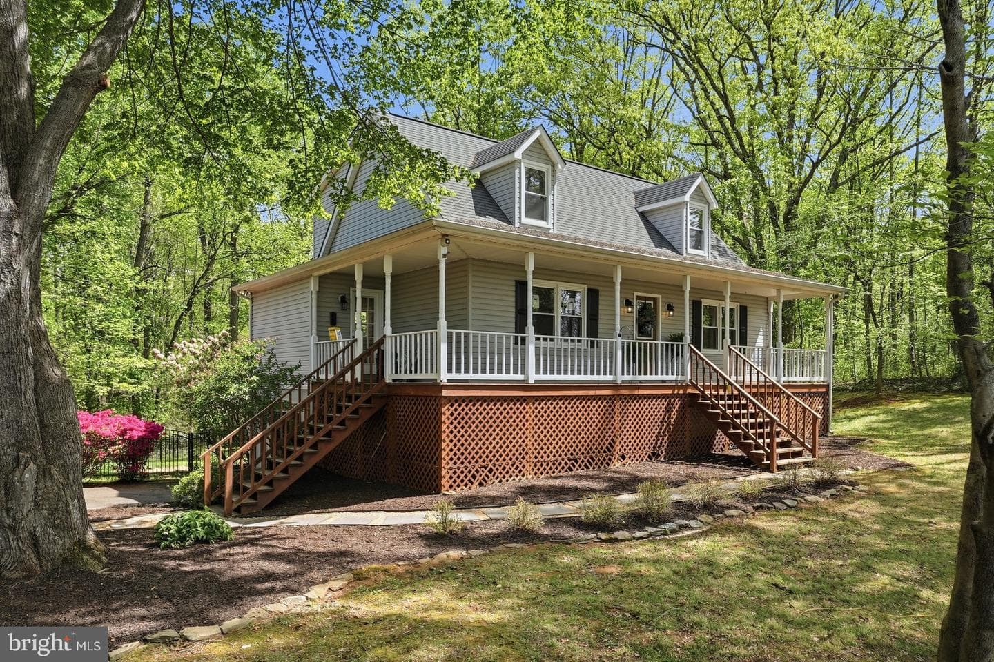 3229 Colvin Road photo 10