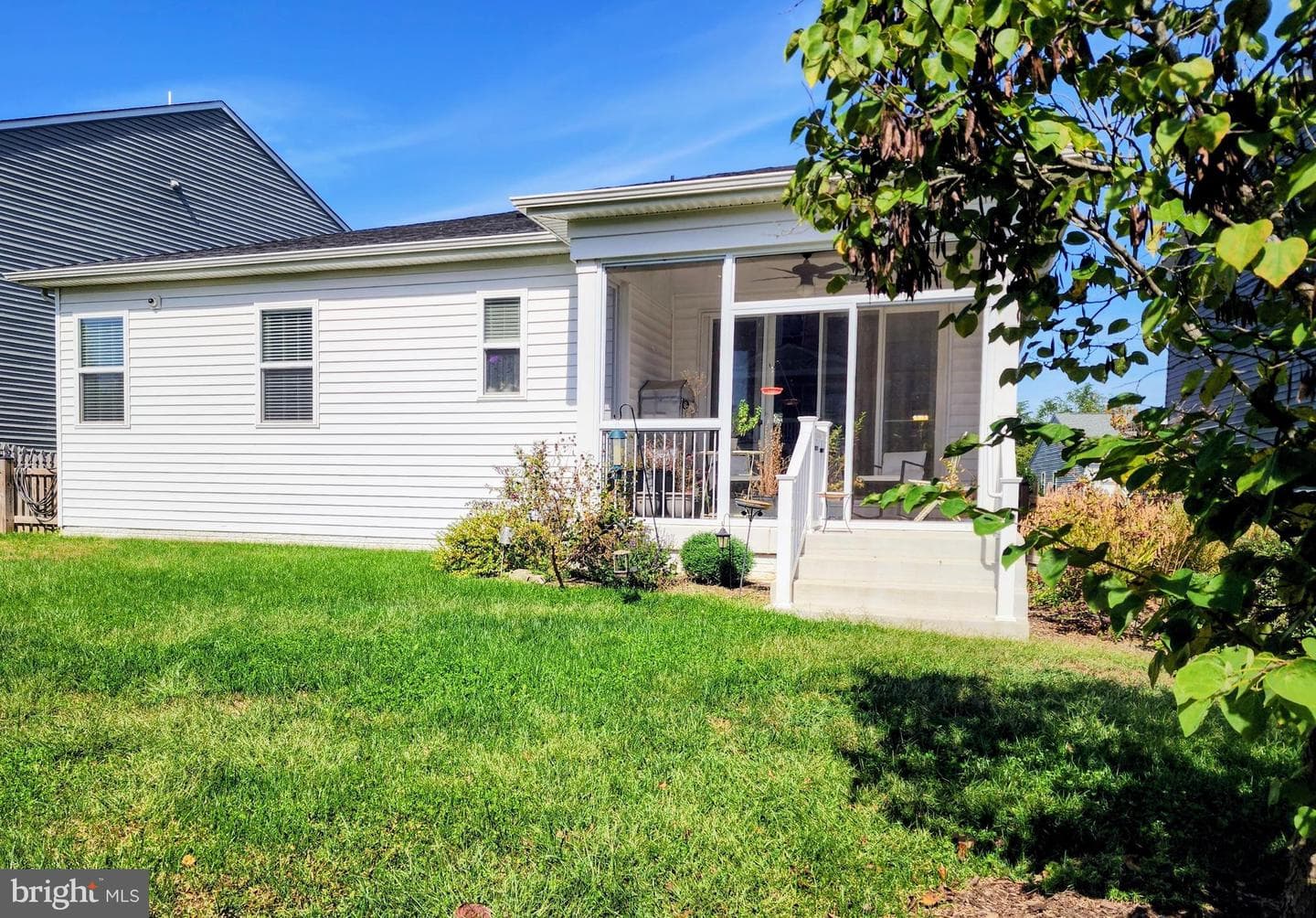 2121 Chestnut Drive photo 15