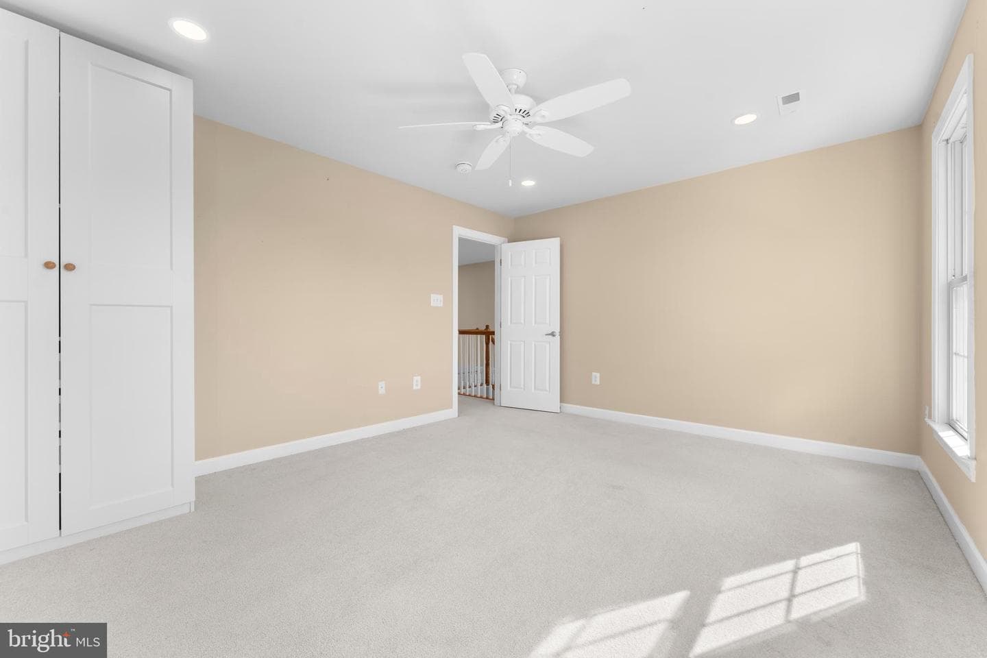 19483 Meadowvale Court photo 41