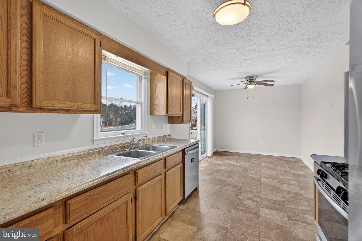 1524 Kestral Court photo 14