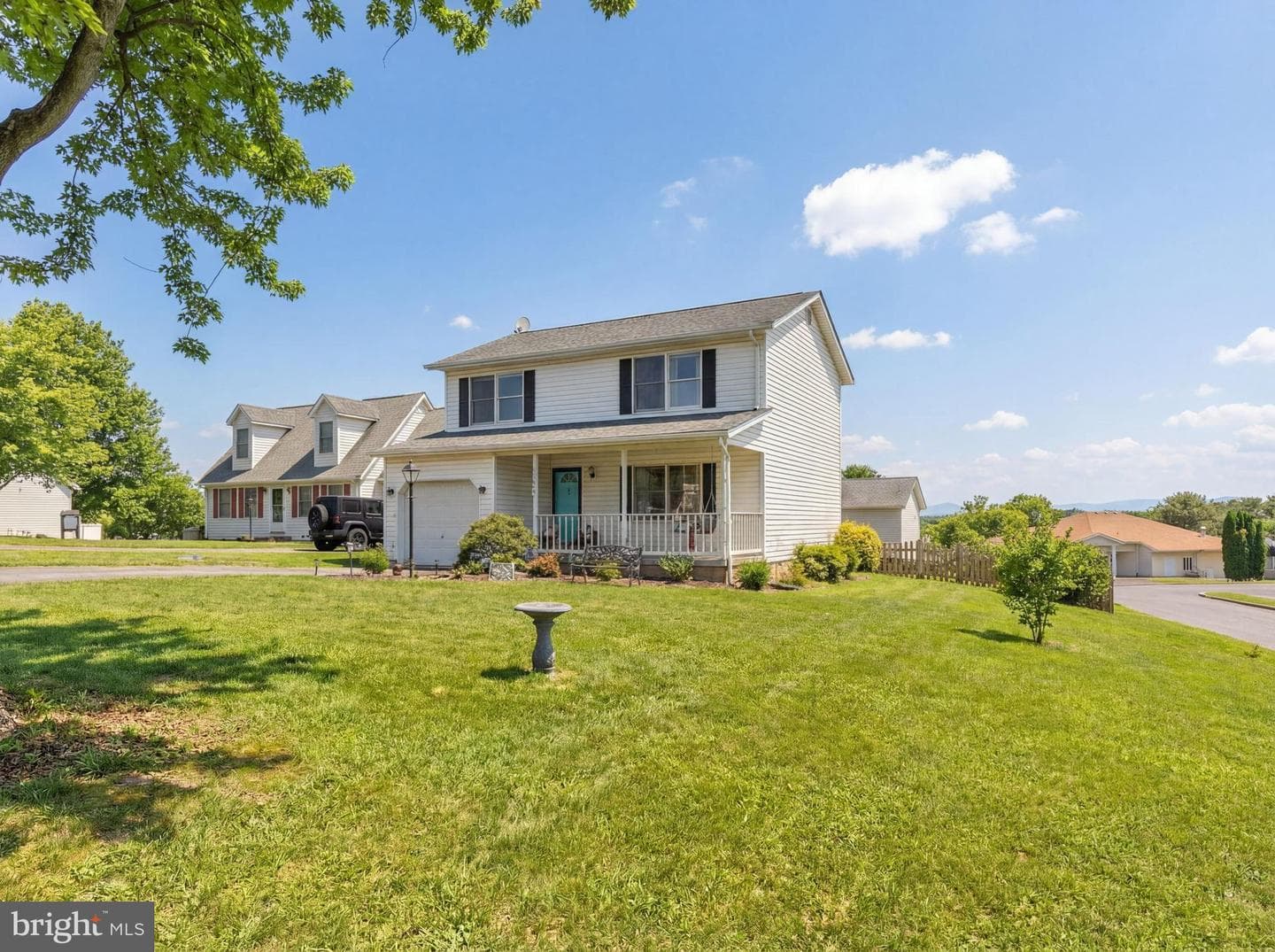 1524 Kestral Court photo 2