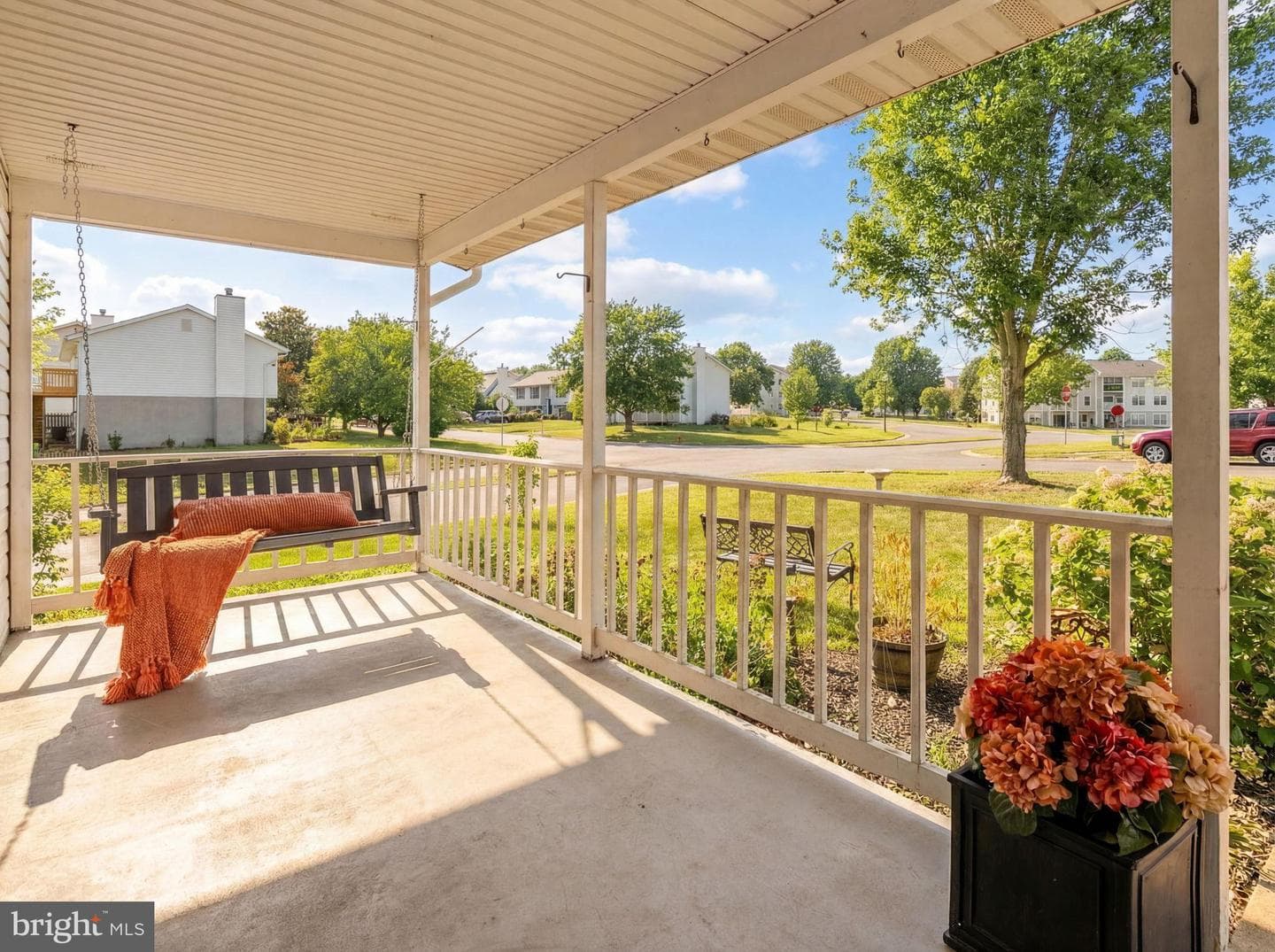 1524 Kestral Court photo 3