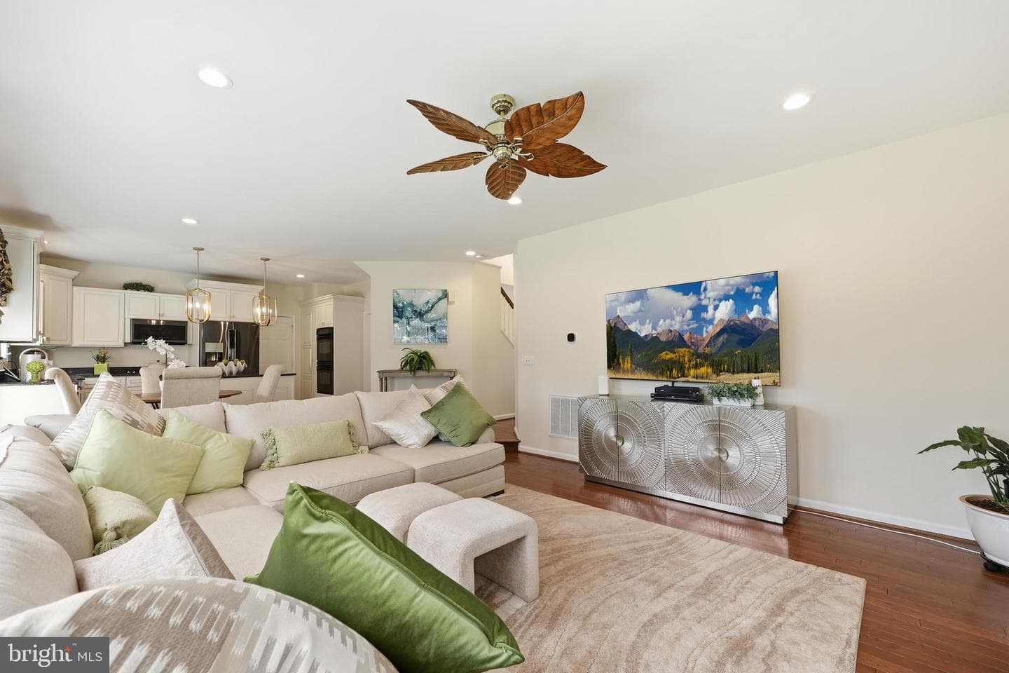 3259 Southampton Drive photo 20
