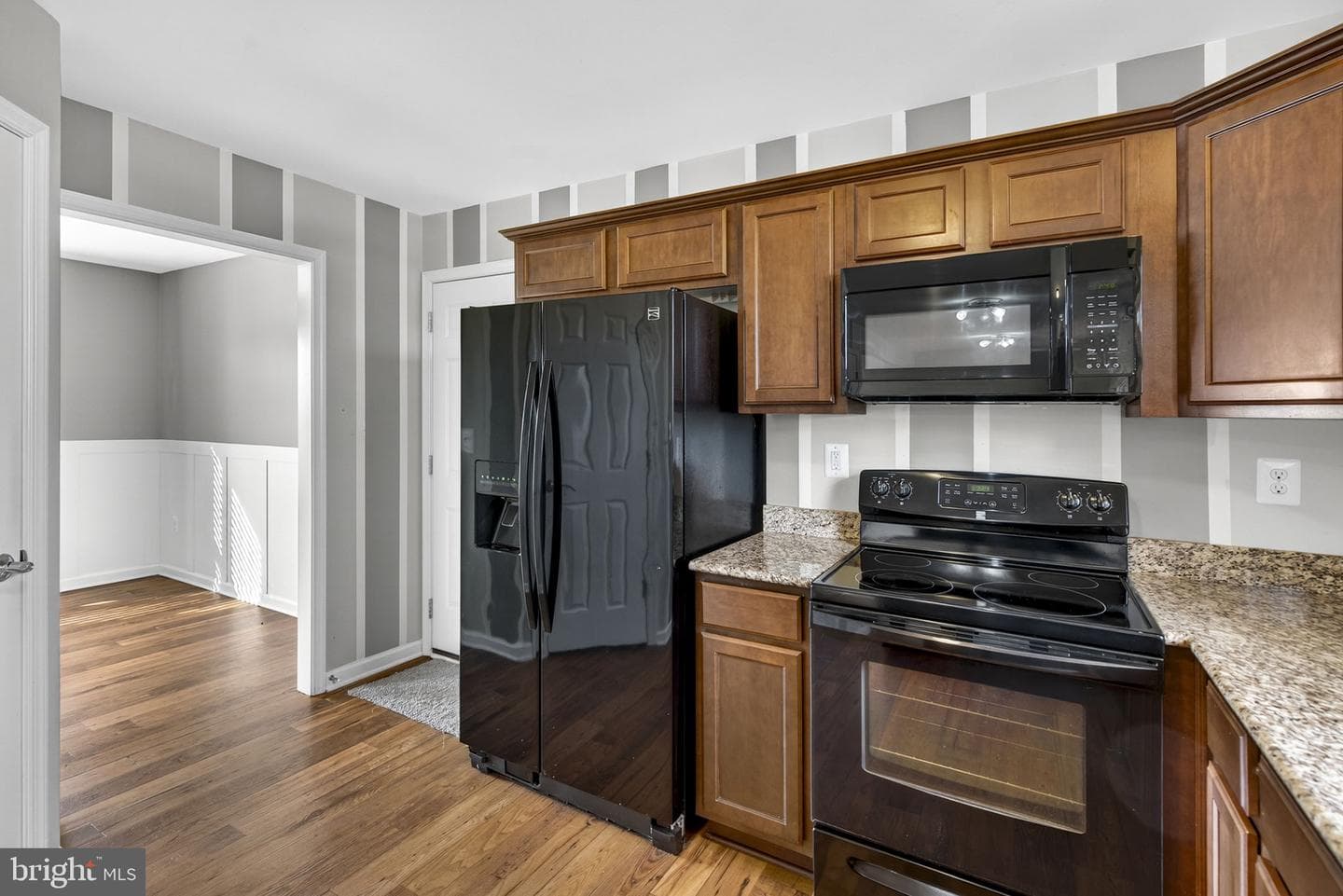 17287 Birchwood photo 20