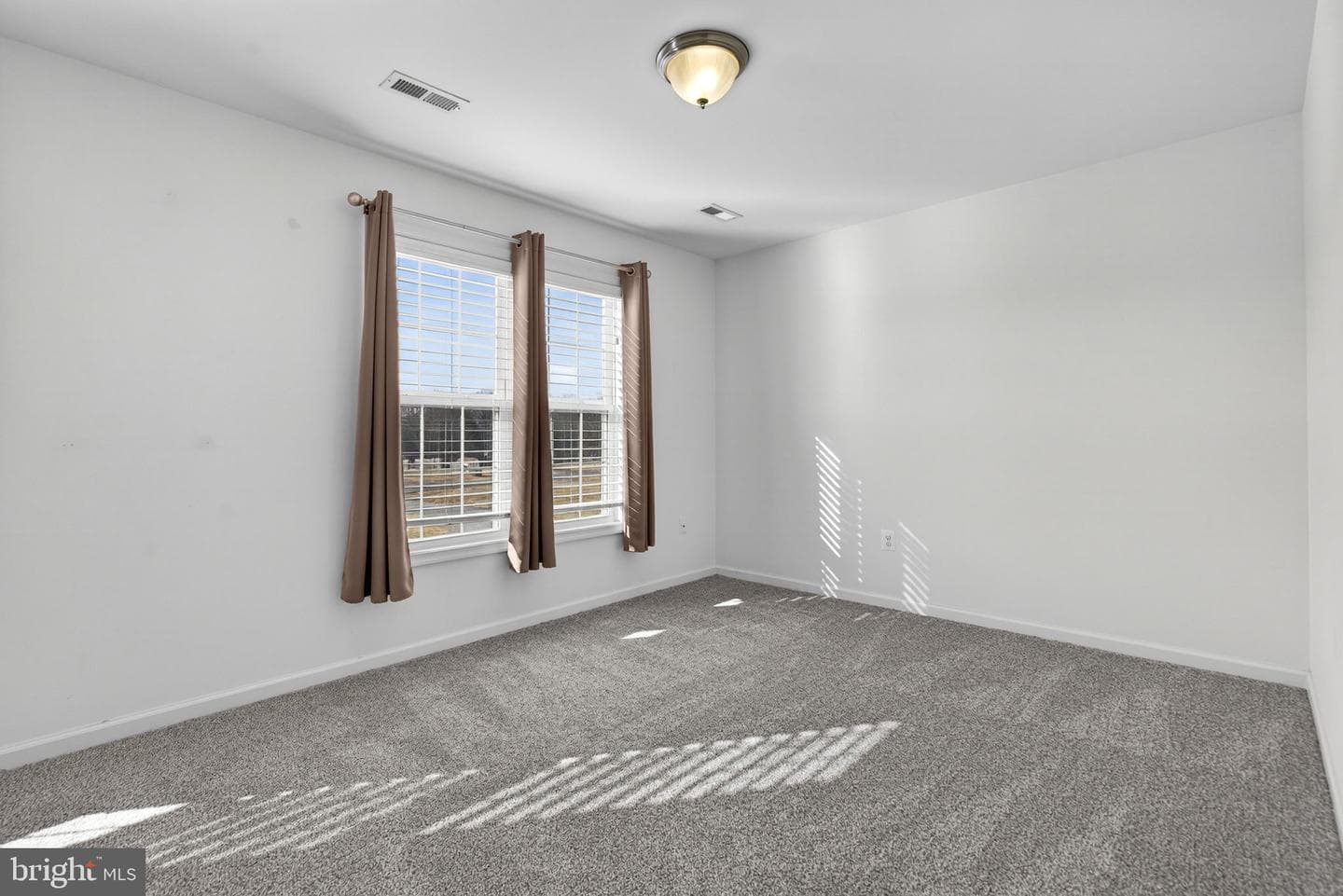 17287 Birchwood photo 25