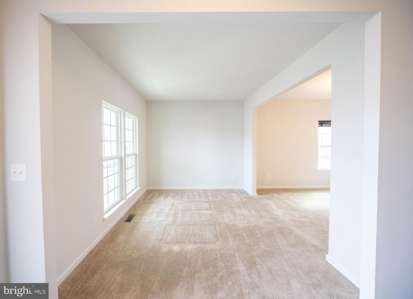 14217 Belle Avenue photo 6