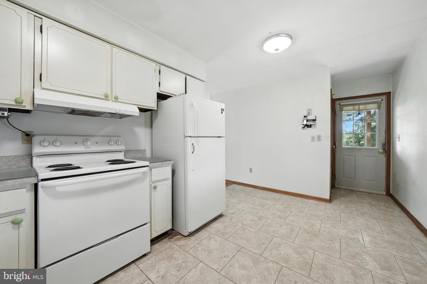 18172 Youngs Lane photo 15