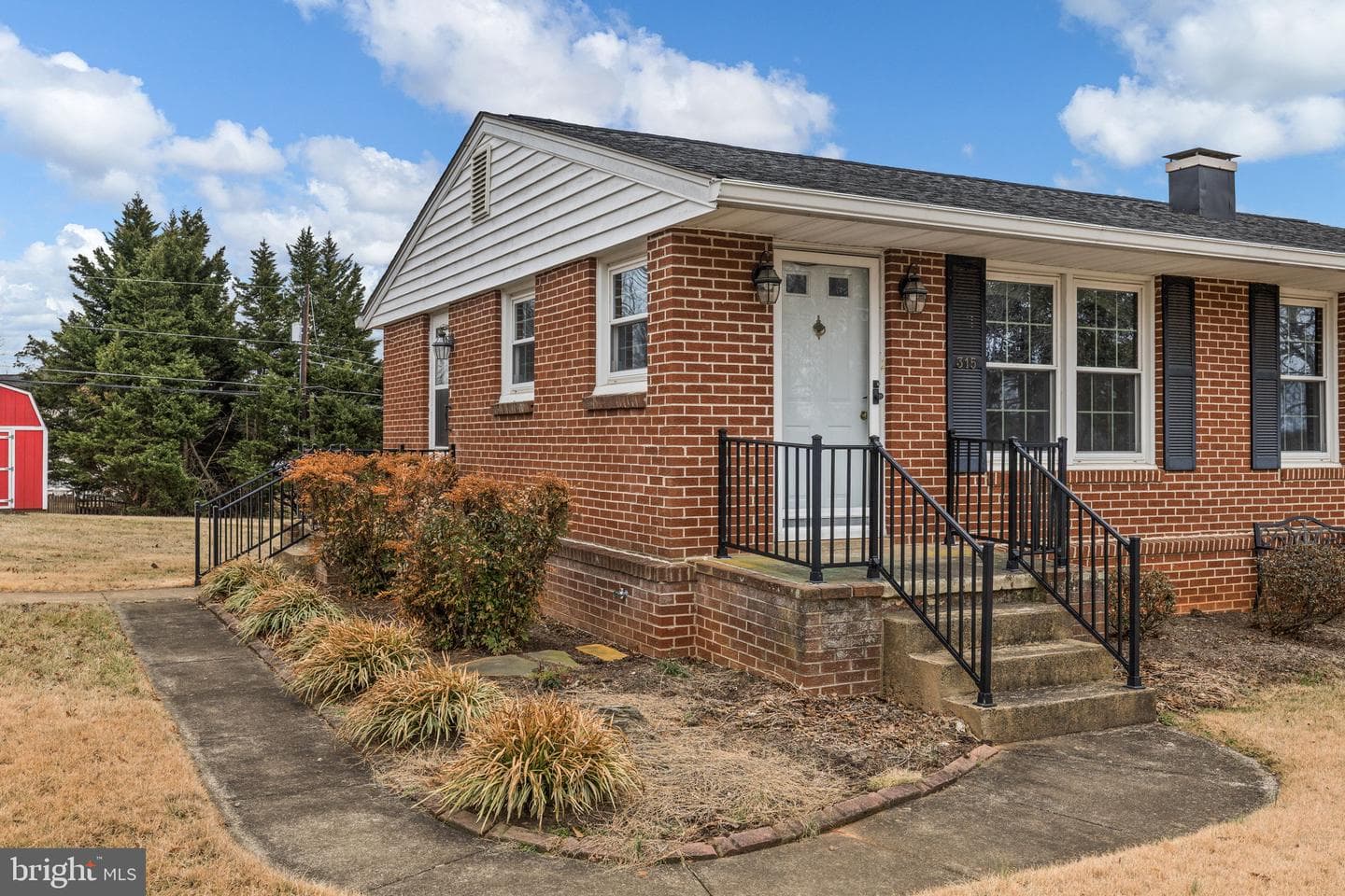 315 Lesco Boulevard photo 5