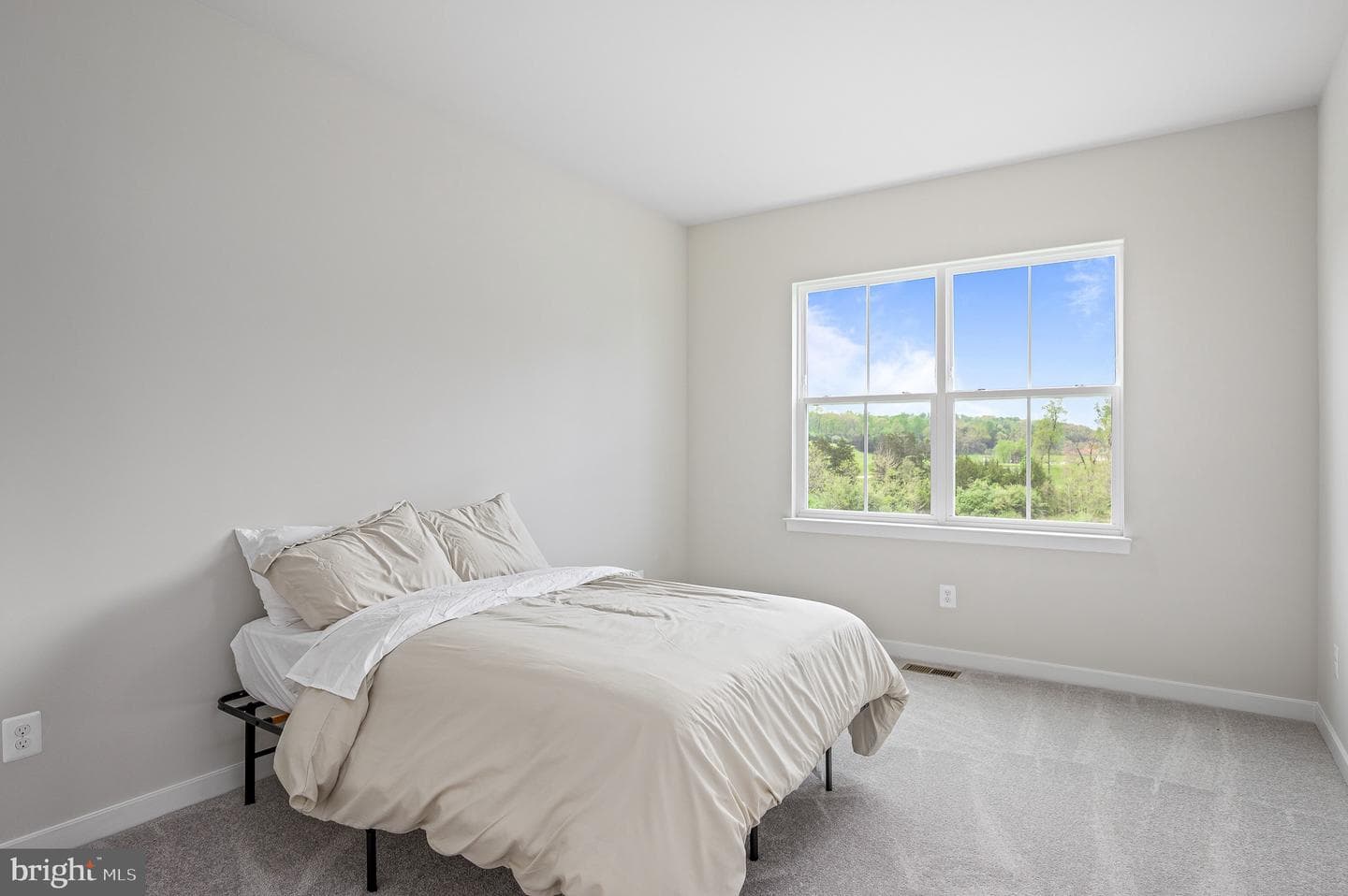 2449 Newton Drive photo 38