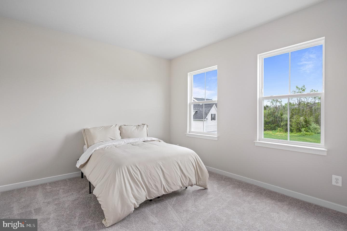 2449 Newton Drive photo 40