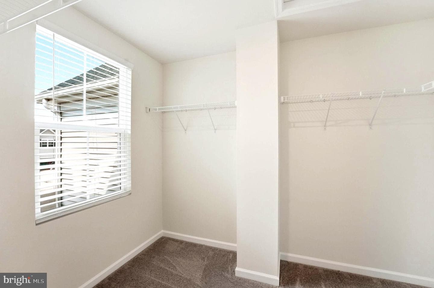 3061 Silver Birch Lane photo 37
