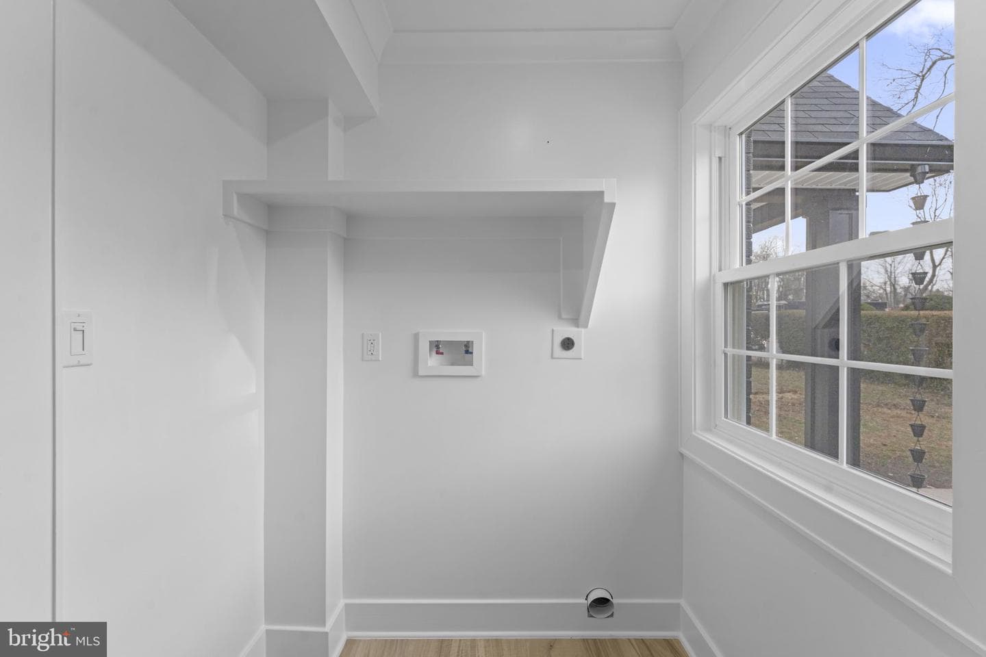 305 Wine Street photo 22