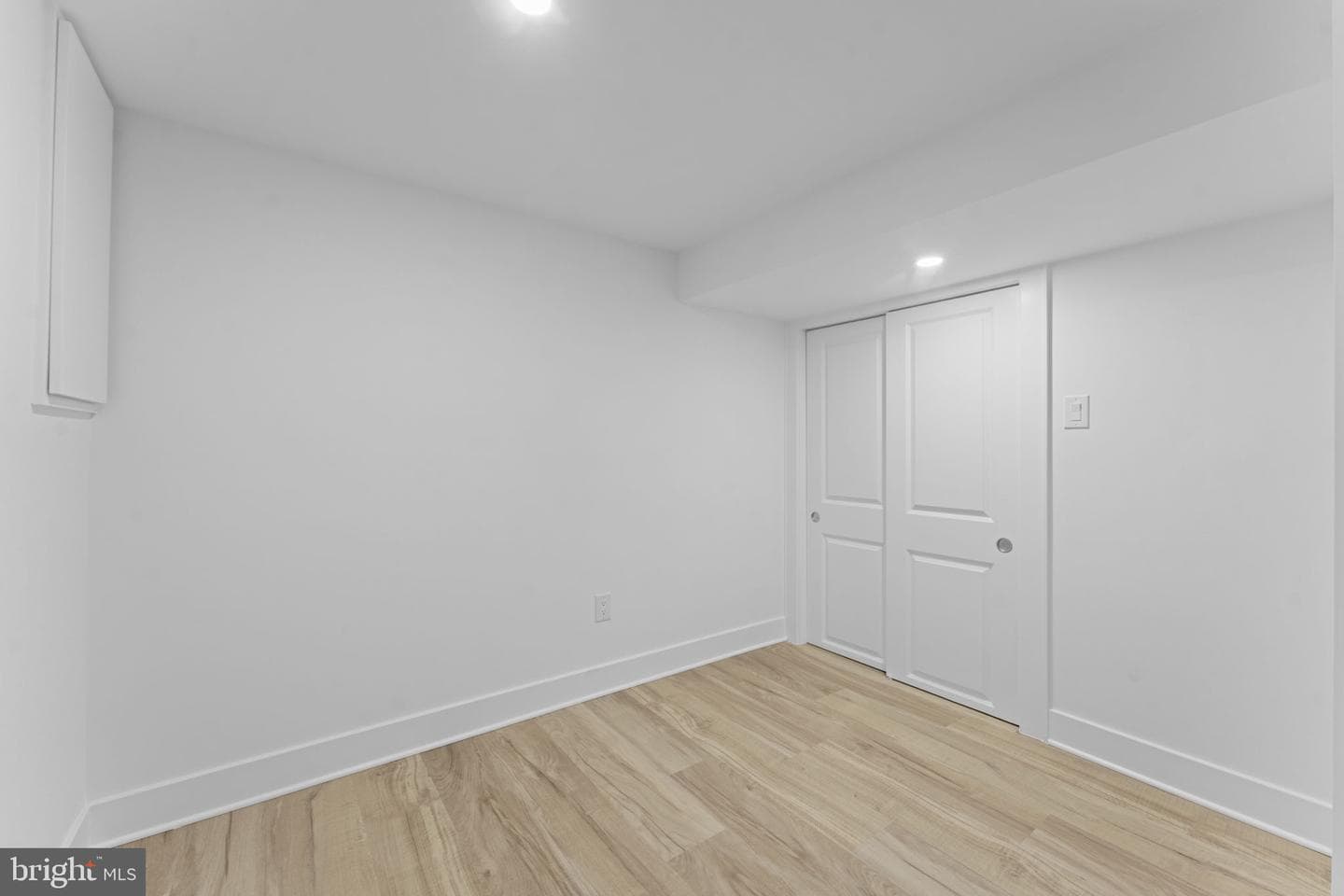 305 Wine Street photo 53