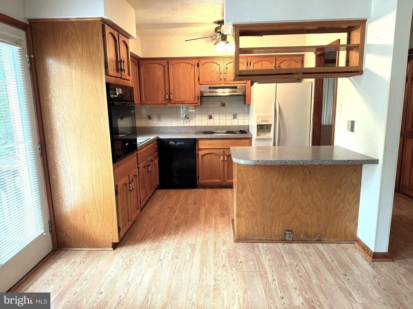 17257 Gore Lane photo 11