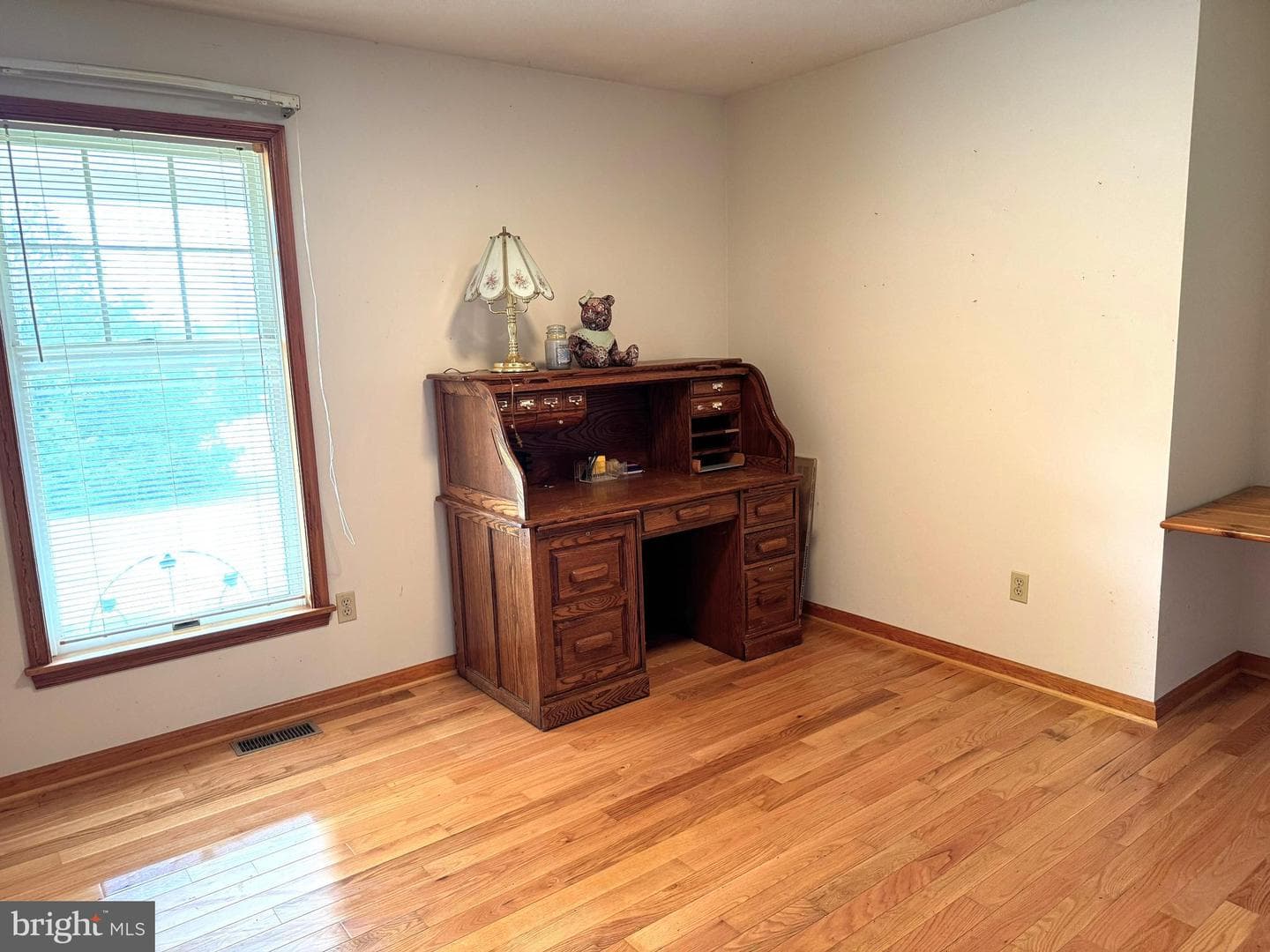 17257 Gore Lane photo 13