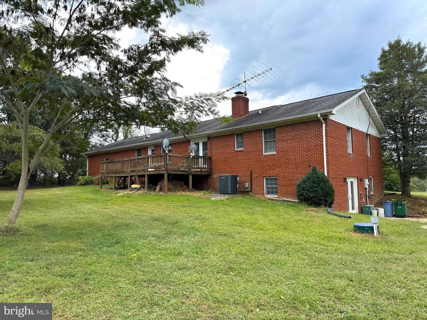 17257 Gore Lane photo 3