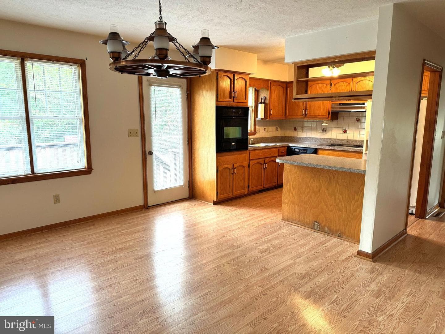 17257 Gore Lane photo 9