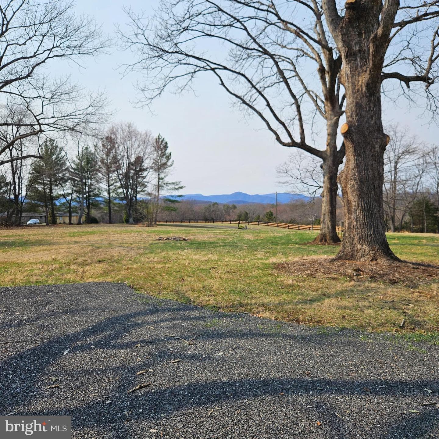 15660 Reva Road photo 3
