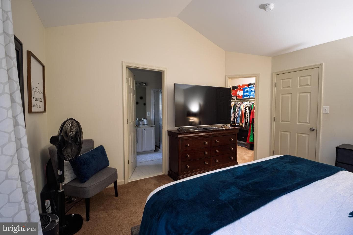 816 Fairview Village Court photo 32