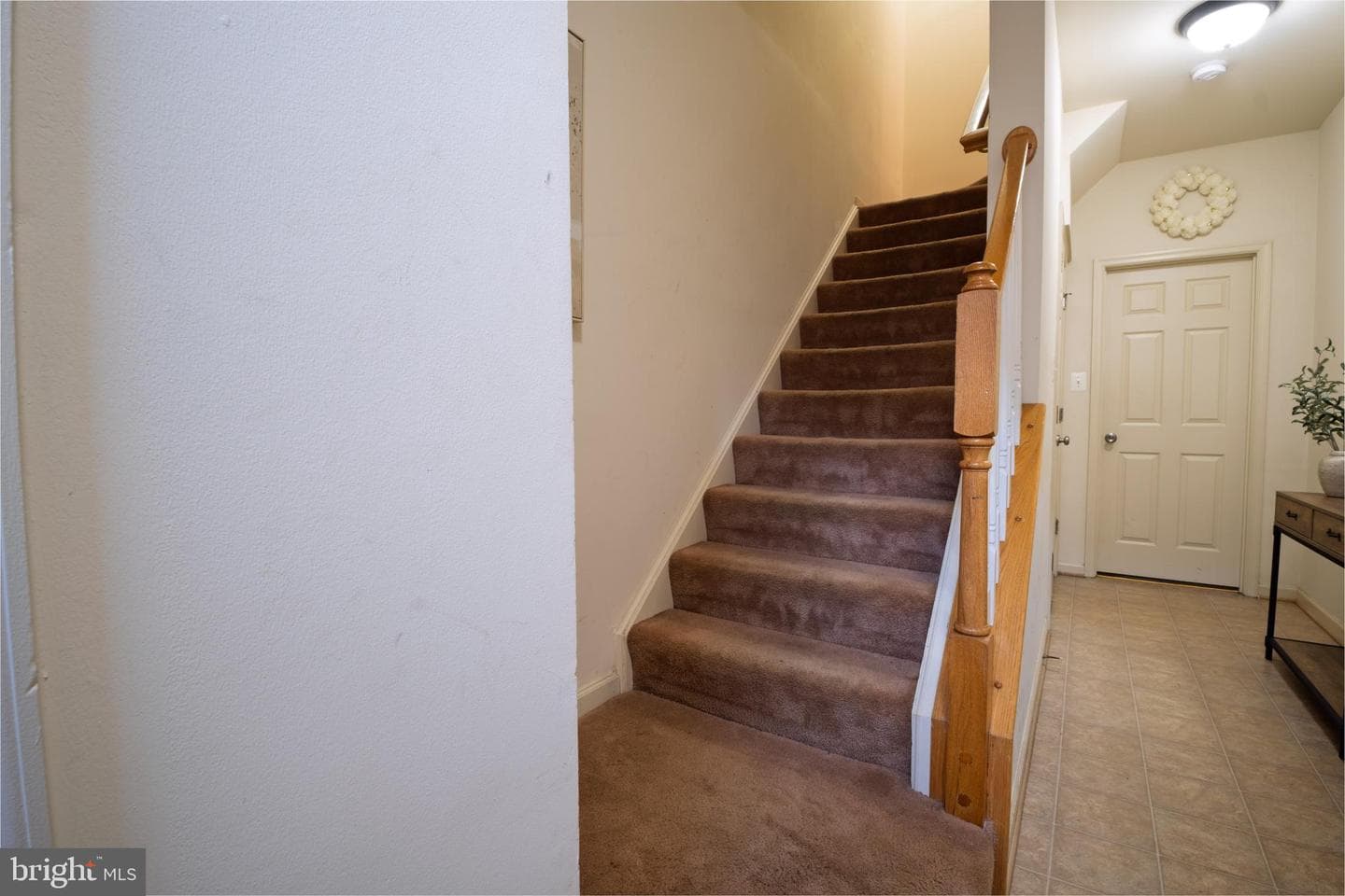 816 Fairview Village Court photo 9
