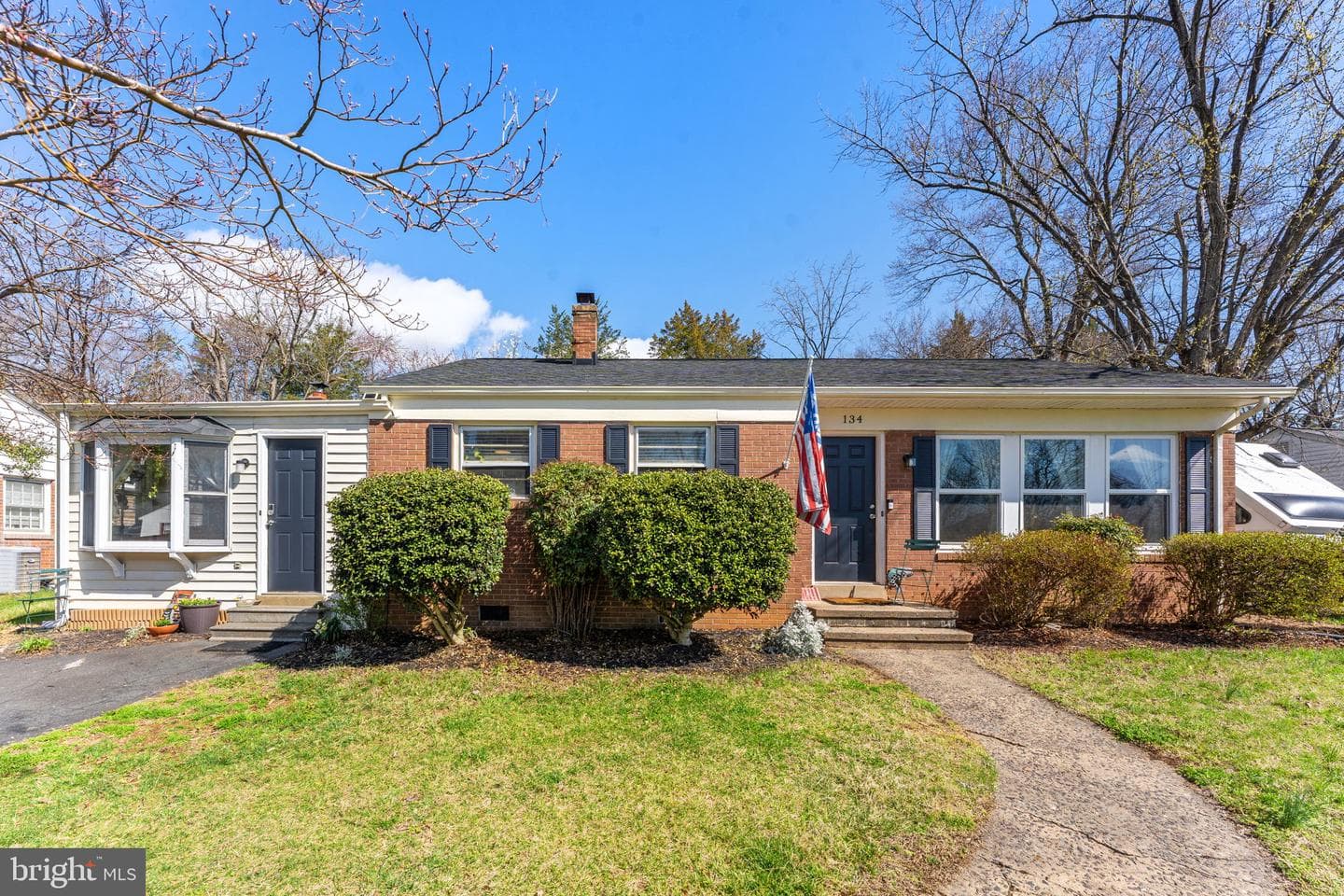 134 Garr Avenue photo 2