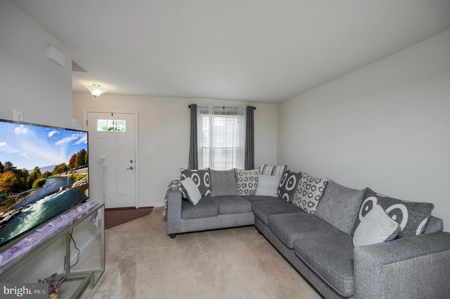 12103 Majestic Place photo 11