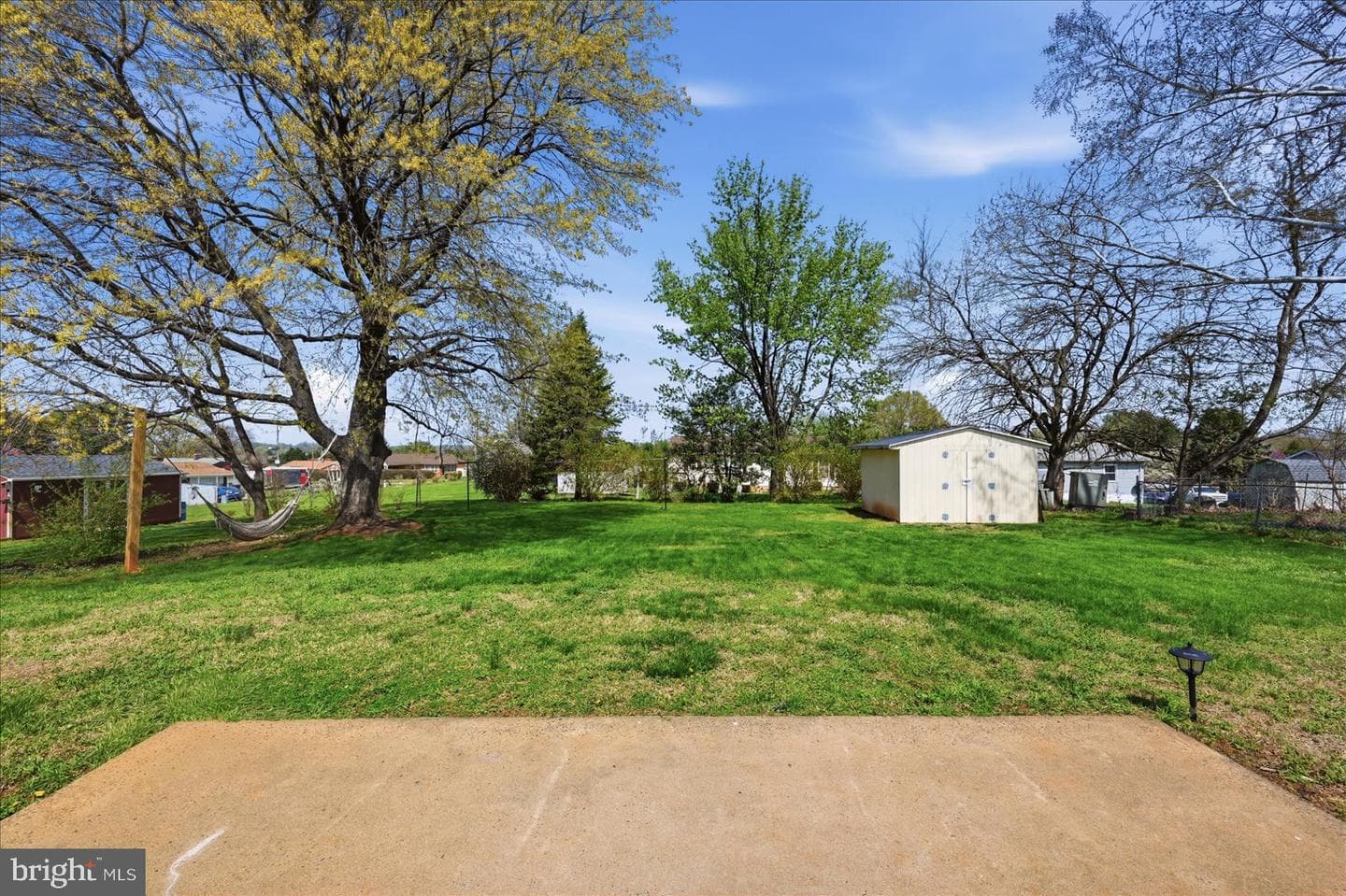 613 Overlook Street photo 9