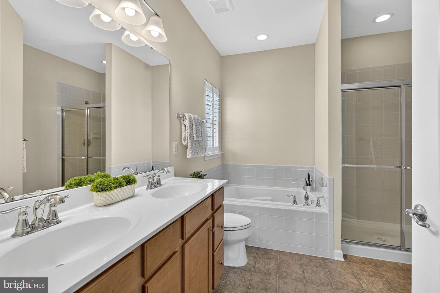 12115 Majestic Place photo 6