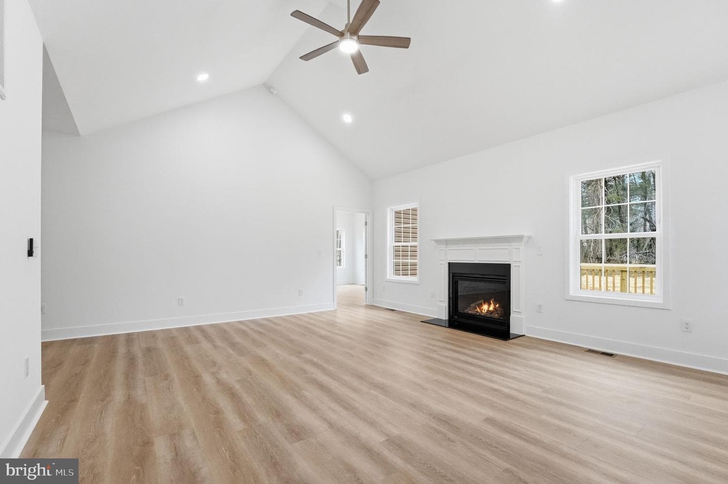14284 Yates Crossing photo 5