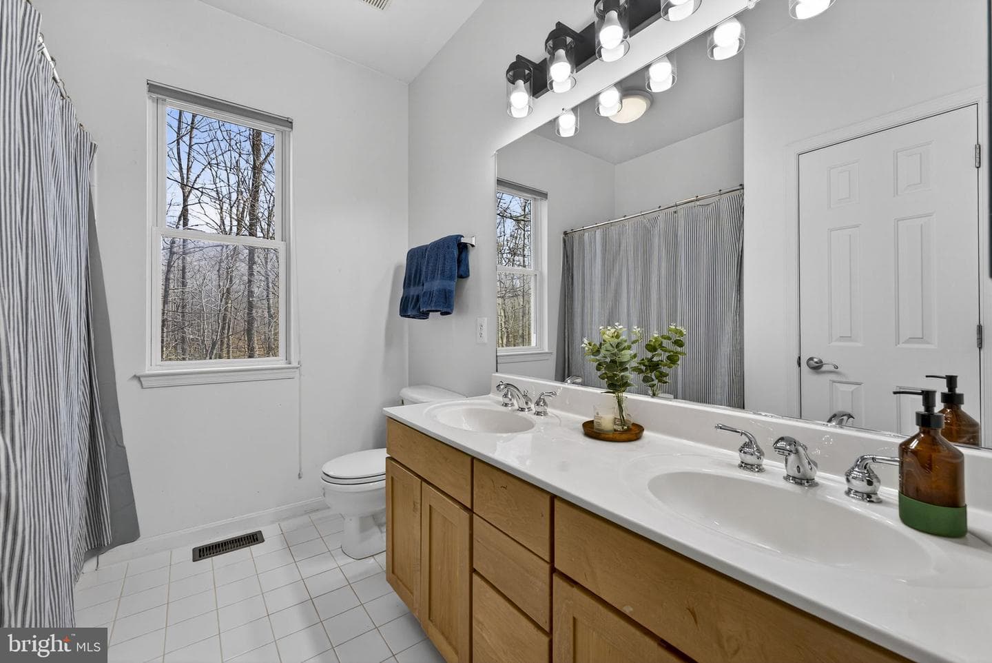 16199 Covey Circle photo 43