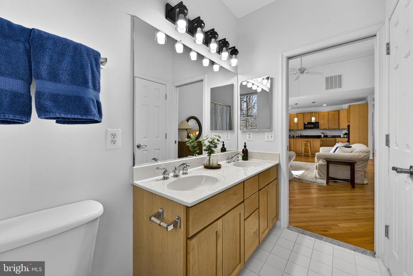 16199 Covey Circle photo 44