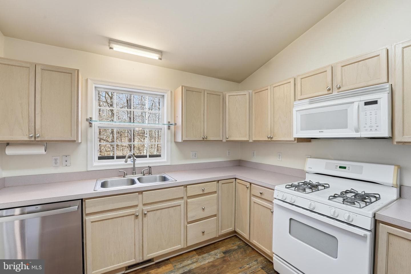6052 Bilal Court photo 16