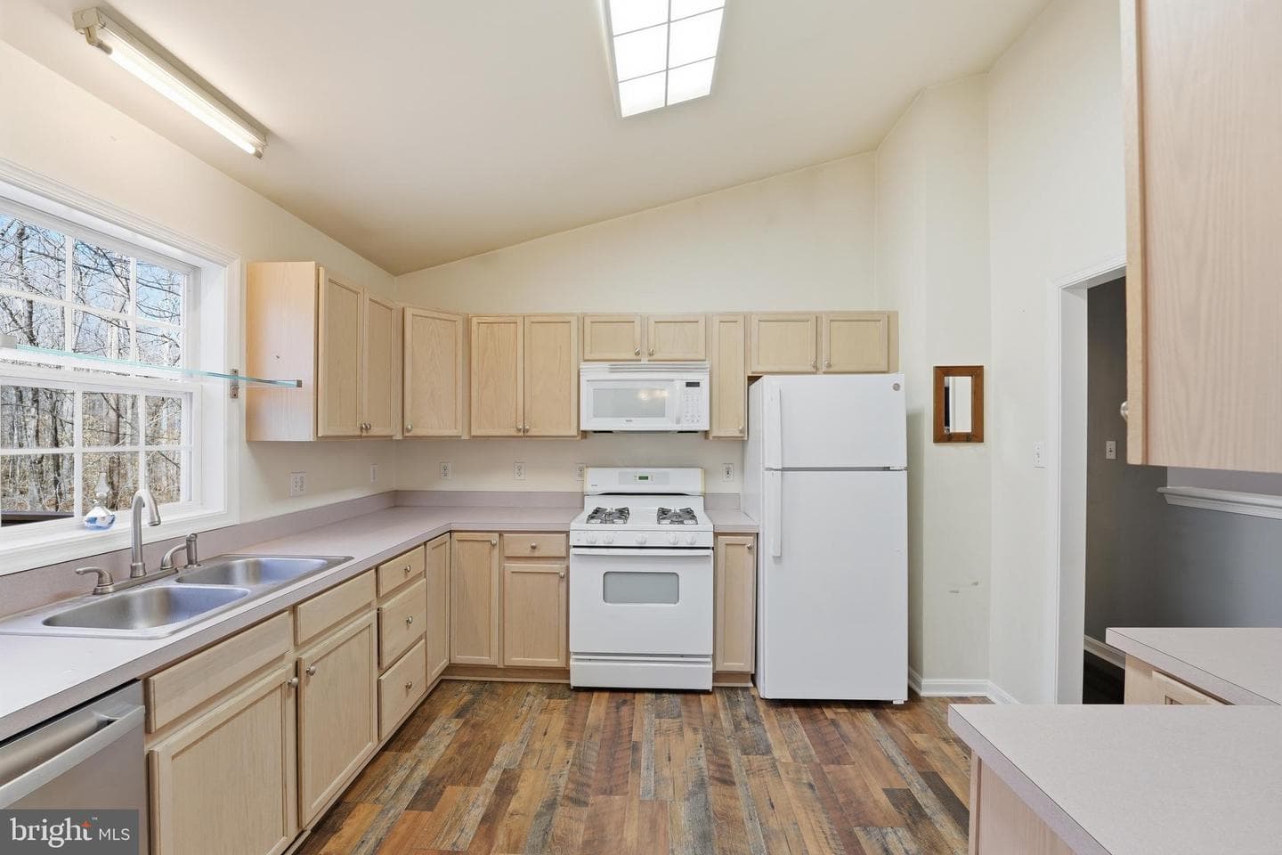 6052 Bilal Court photo 17