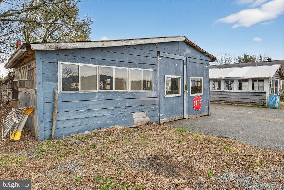 28042 Rapidan Road photo 48