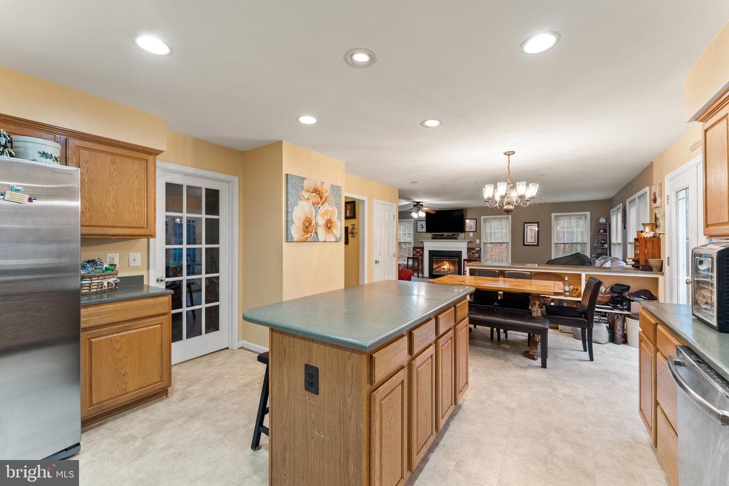 19388 Manor Dr photo 17