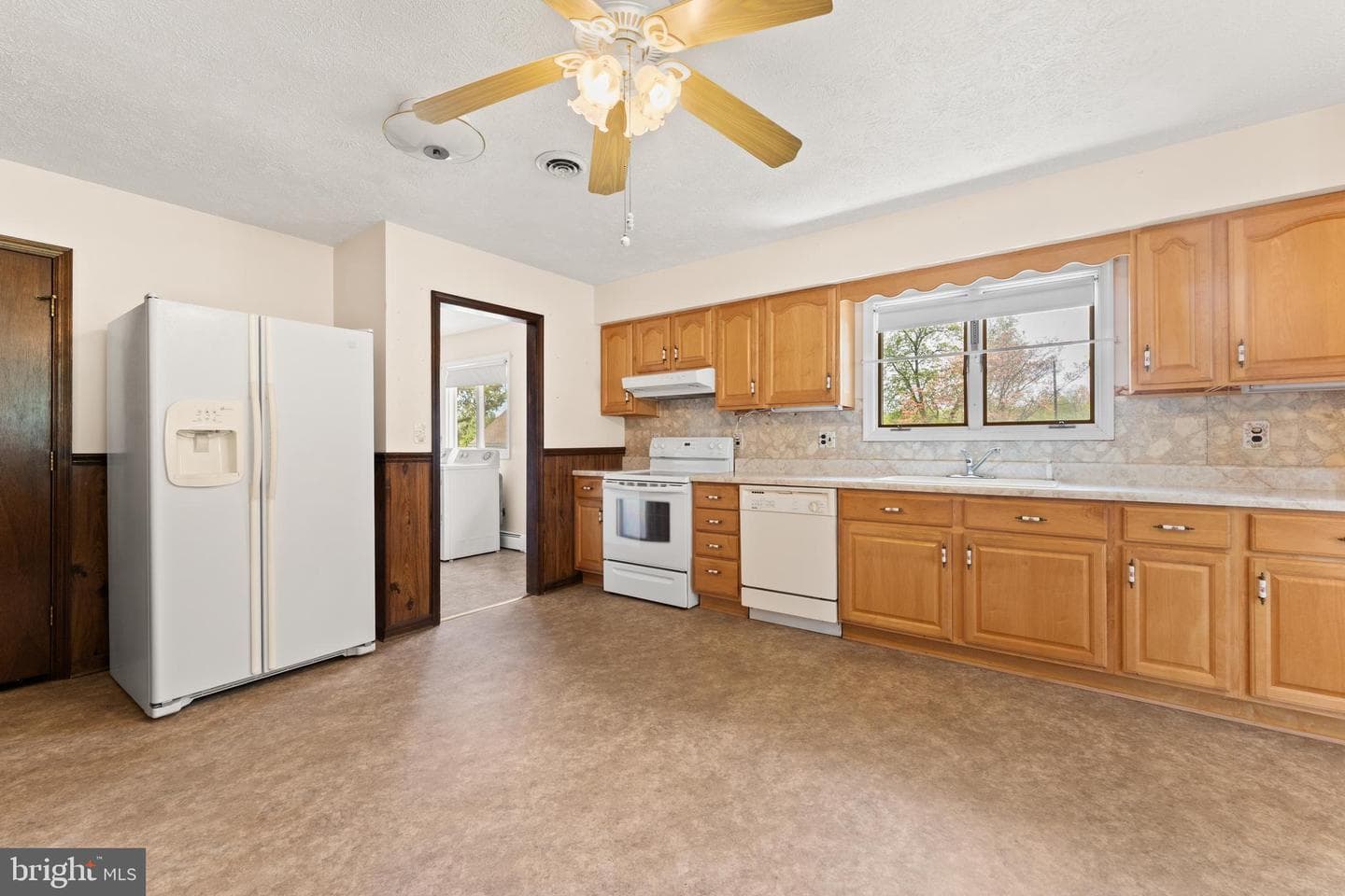 13349 Brock Lane photo 15