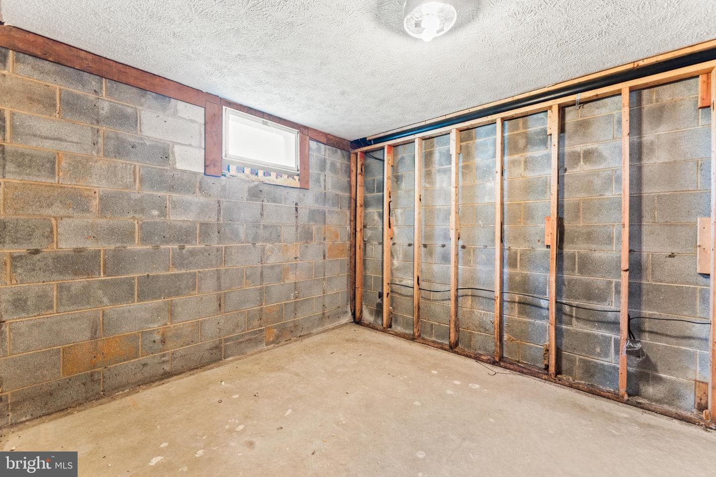 13349 Brock Lane photo 52