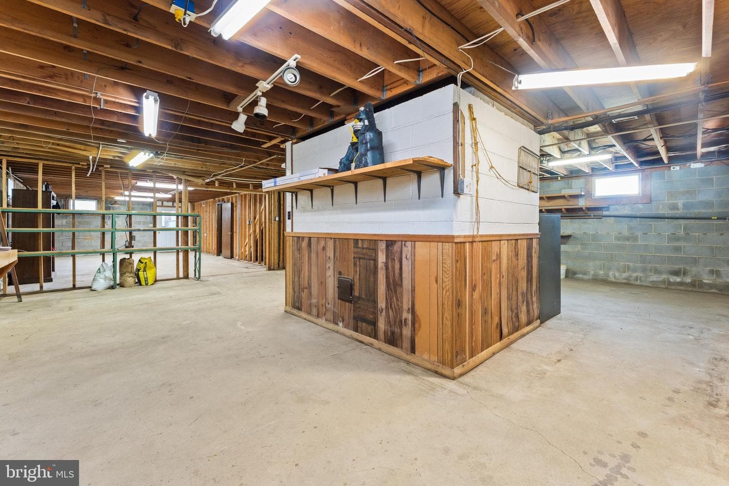 13349 Brock Lane photo 54