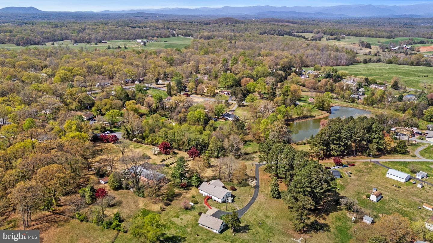 13349 Brock Lane photo 62