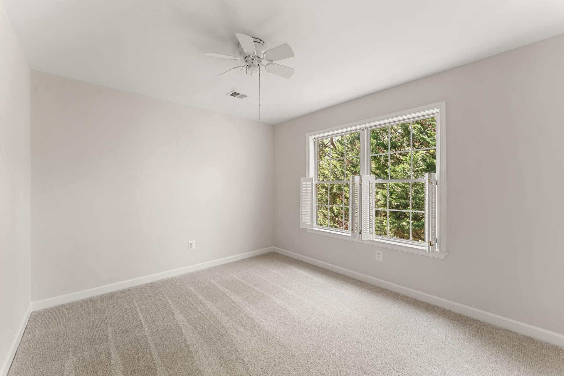 17196 Pepperstock Lane photo 31